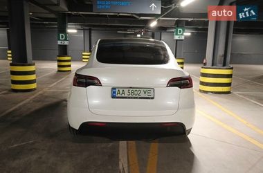 Внедорожник / Кроссовер Tesla Model Y 2021 в Киеве