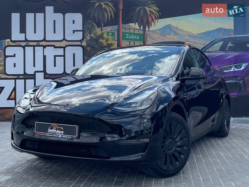 Внедорожник / Кроссовер Tesla Model Y 2024 в Львове