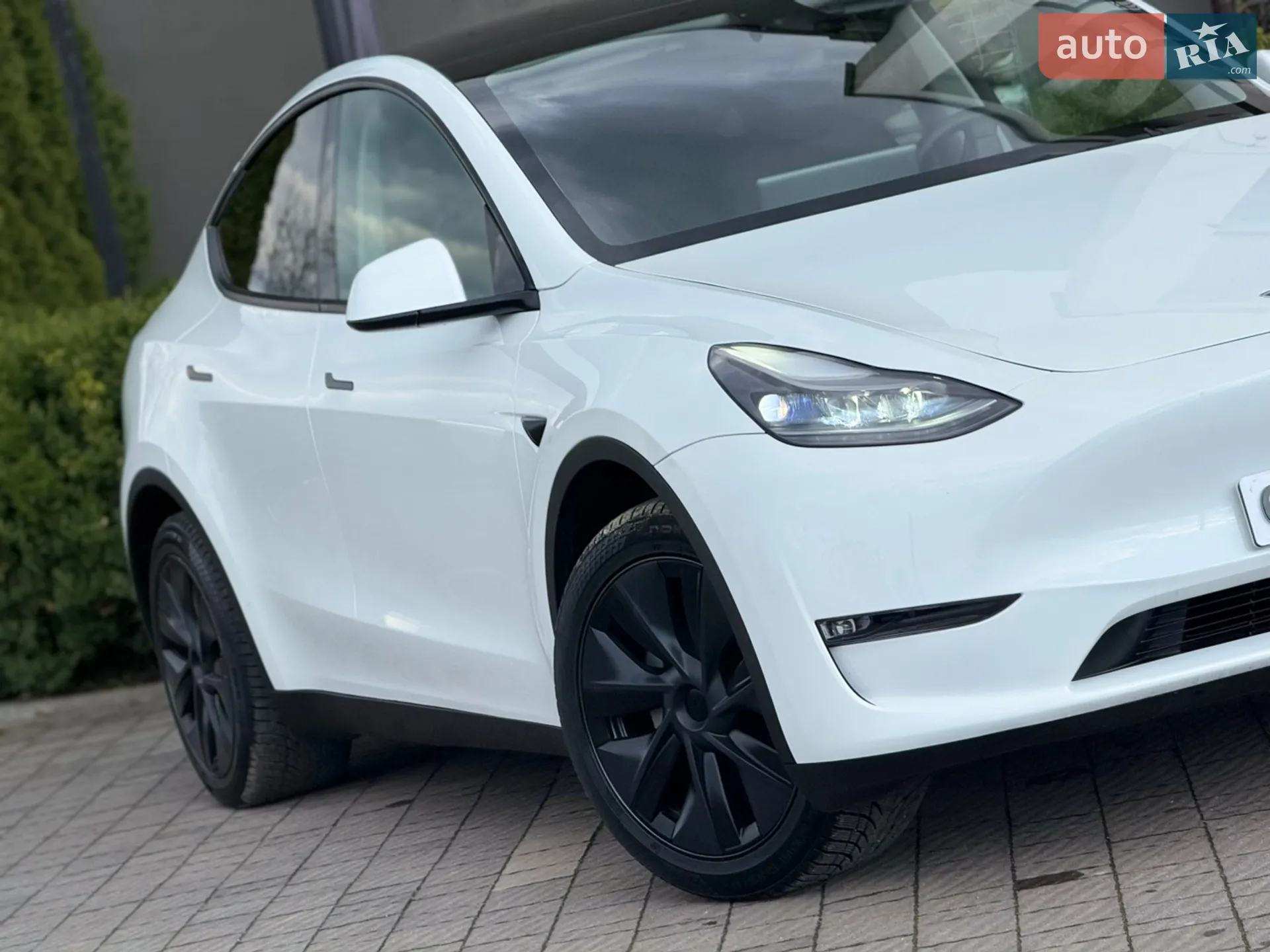 2024 Tesla Model Y - мініатюра 17