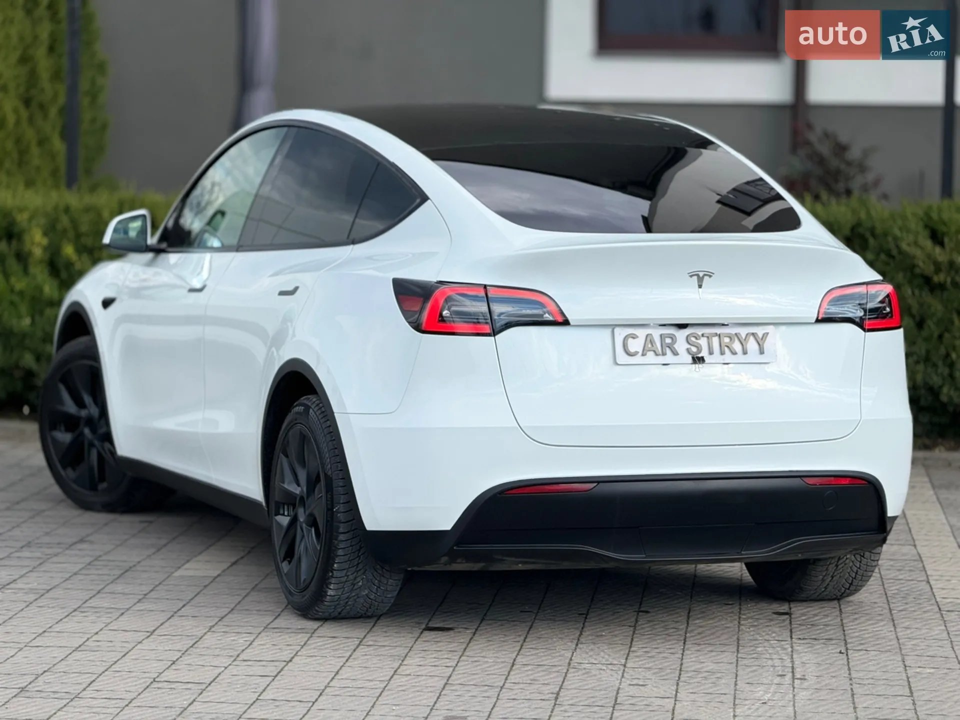2024 Tesla Model Y - мініатюра 24