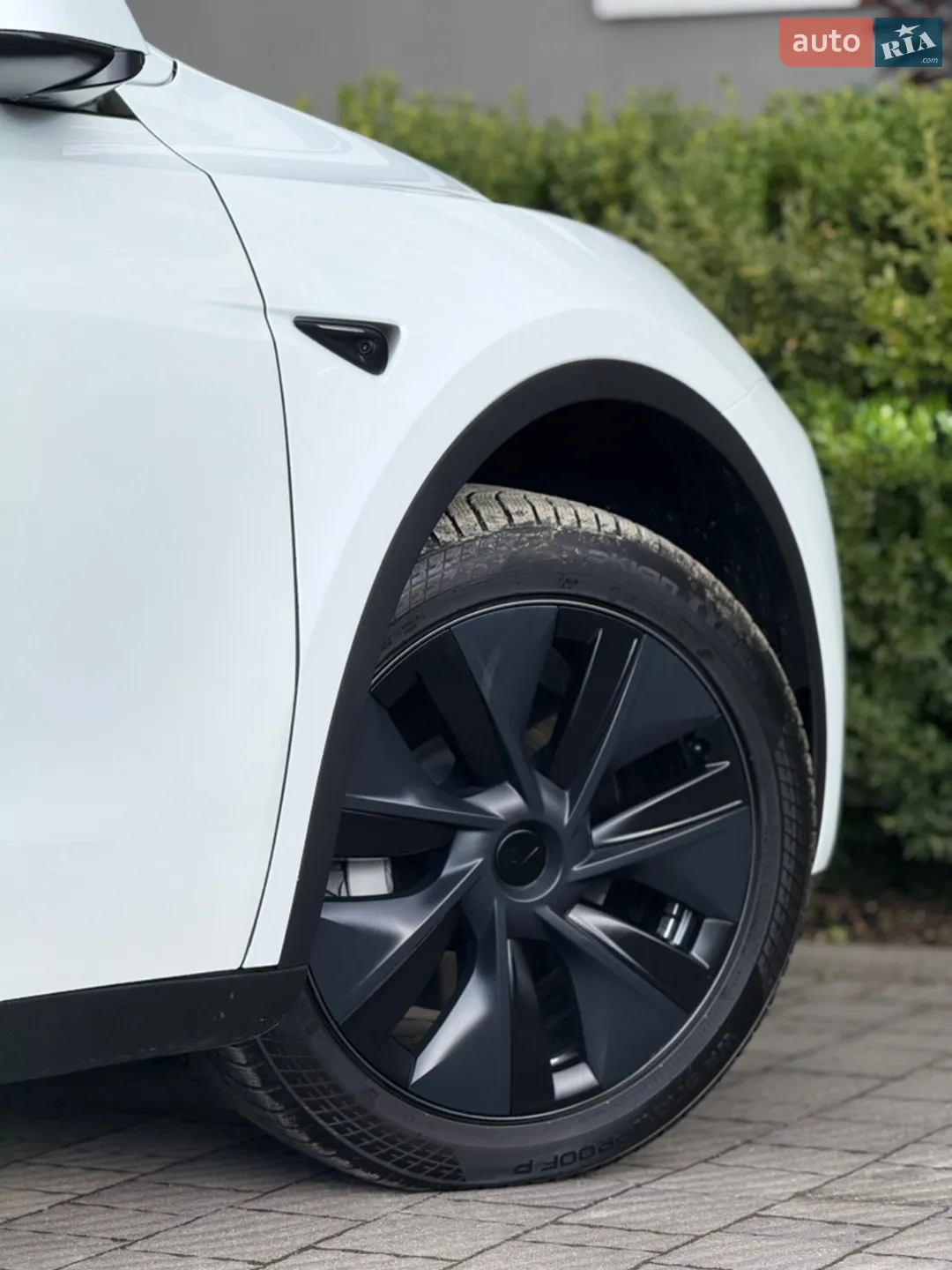 2024 Tesla Model Y - мініатюра 34