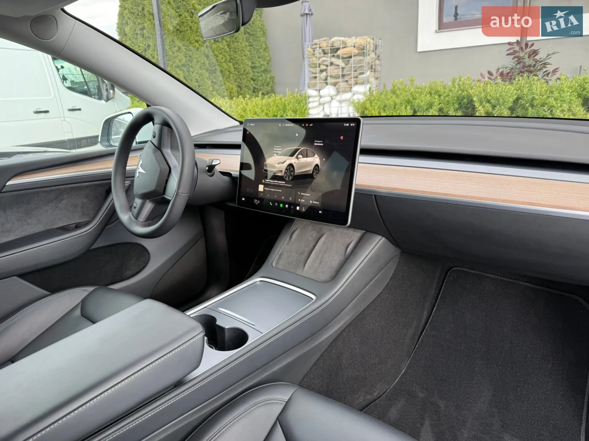 2024 Tesla Model Y - мініатюра 37