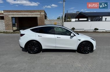 Внедорожник / Кроссовер Tesla Model Y 2022 в Ровно
