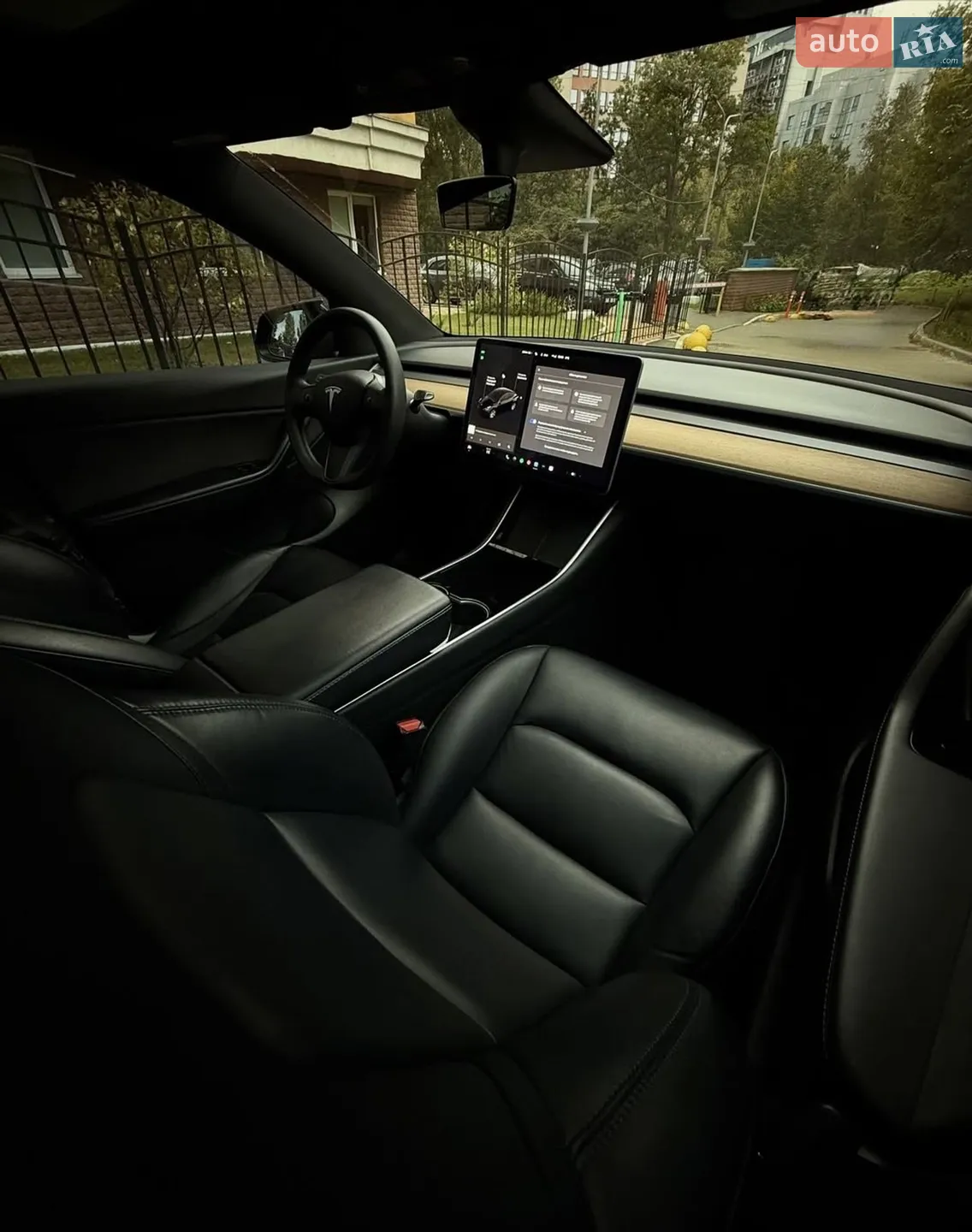 2020 Tesla Model Y - мініатюра 7