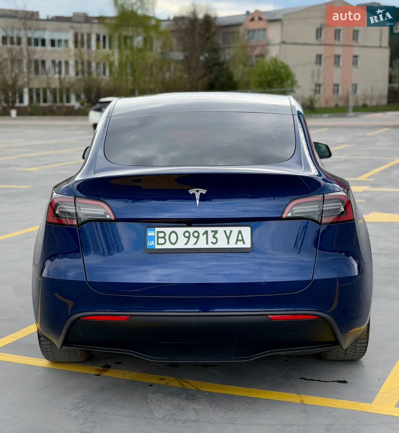 2025 Tesla Model Y - мініатюра 17