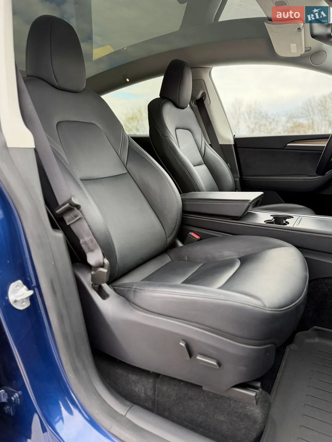 2025 Tesla Model Y - мініатюра 45
