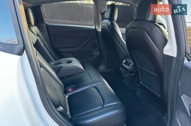 Внедорожник / Кроссовер Tesla Model Y 2021 в Киеве