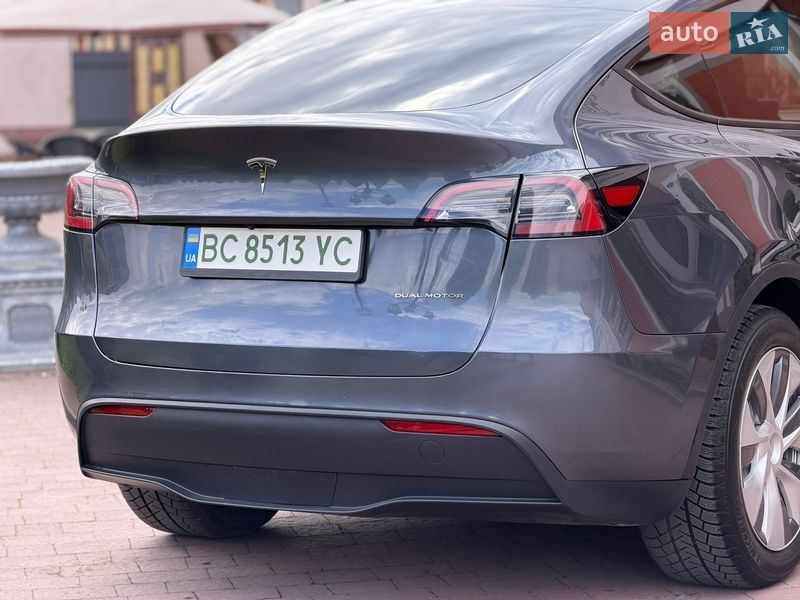 Внедорожник / Кроссовер Tesla Model Y 2022 в Стрые