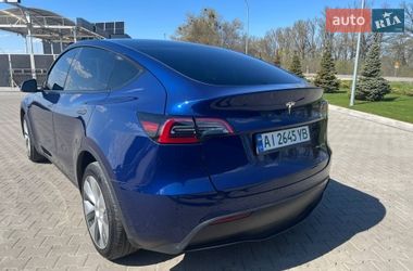 Внедорожник / Кроссовер Tesla Model Y 2023 в Киеве