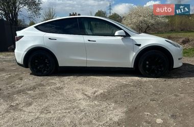 Позашляховик / Кросовер Tesla Model Y 2022 в Києві