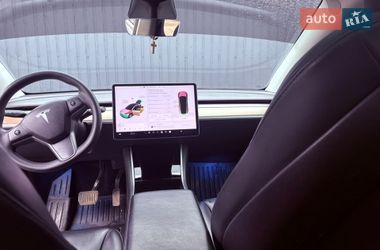 Внедорожник / Кроссовер Tesla Model Y 2020 в Львове