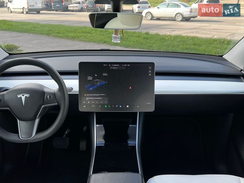Внедорожник / Кроссовер Tesla Model Y 2020 в Львове