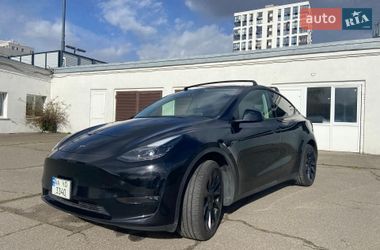 Позашляховик / Кросовер Tesla Model Y 2023 в Києві