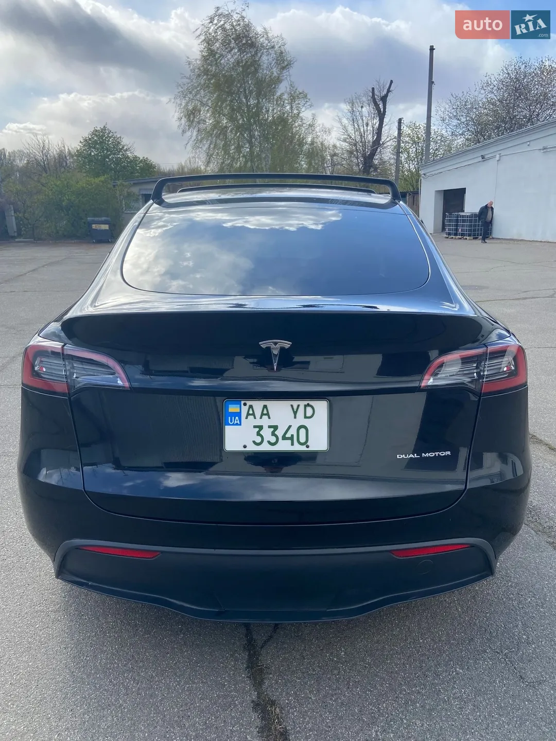 2023 Tesla Model Y - мініатюра 4