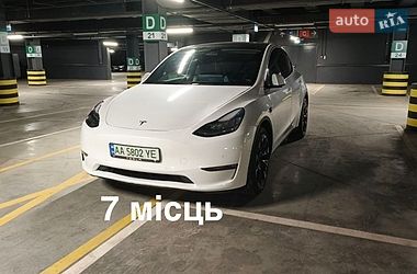 Внедорожник / Кроссовер Tesla Model Y 2021 в Киеве