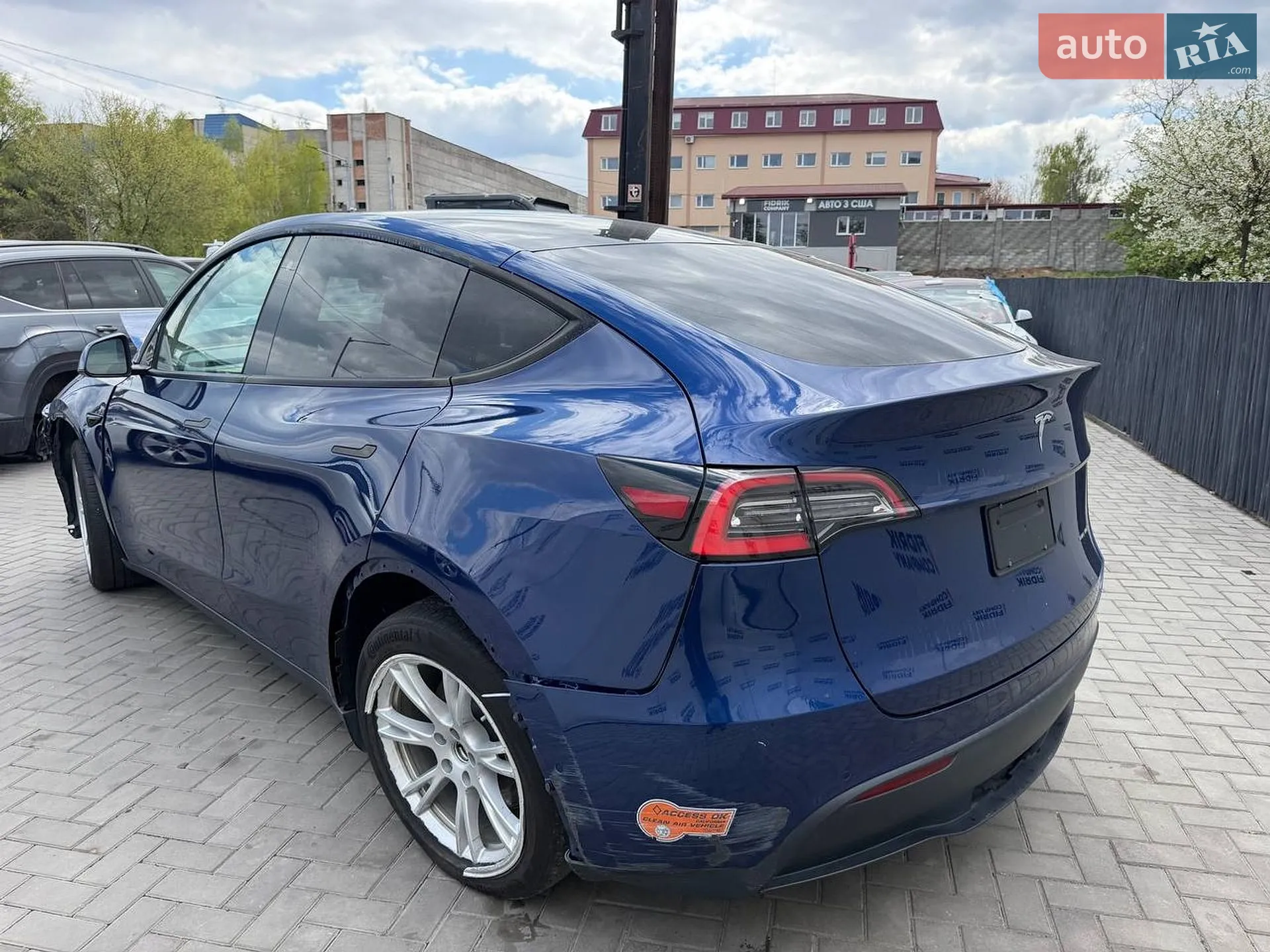 2020 Tesla Model Y - мініатюра 10