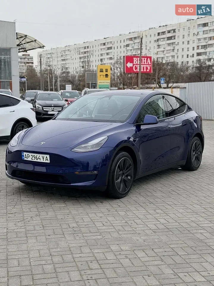 2024 Tesla Model Y - мініатюра 17
