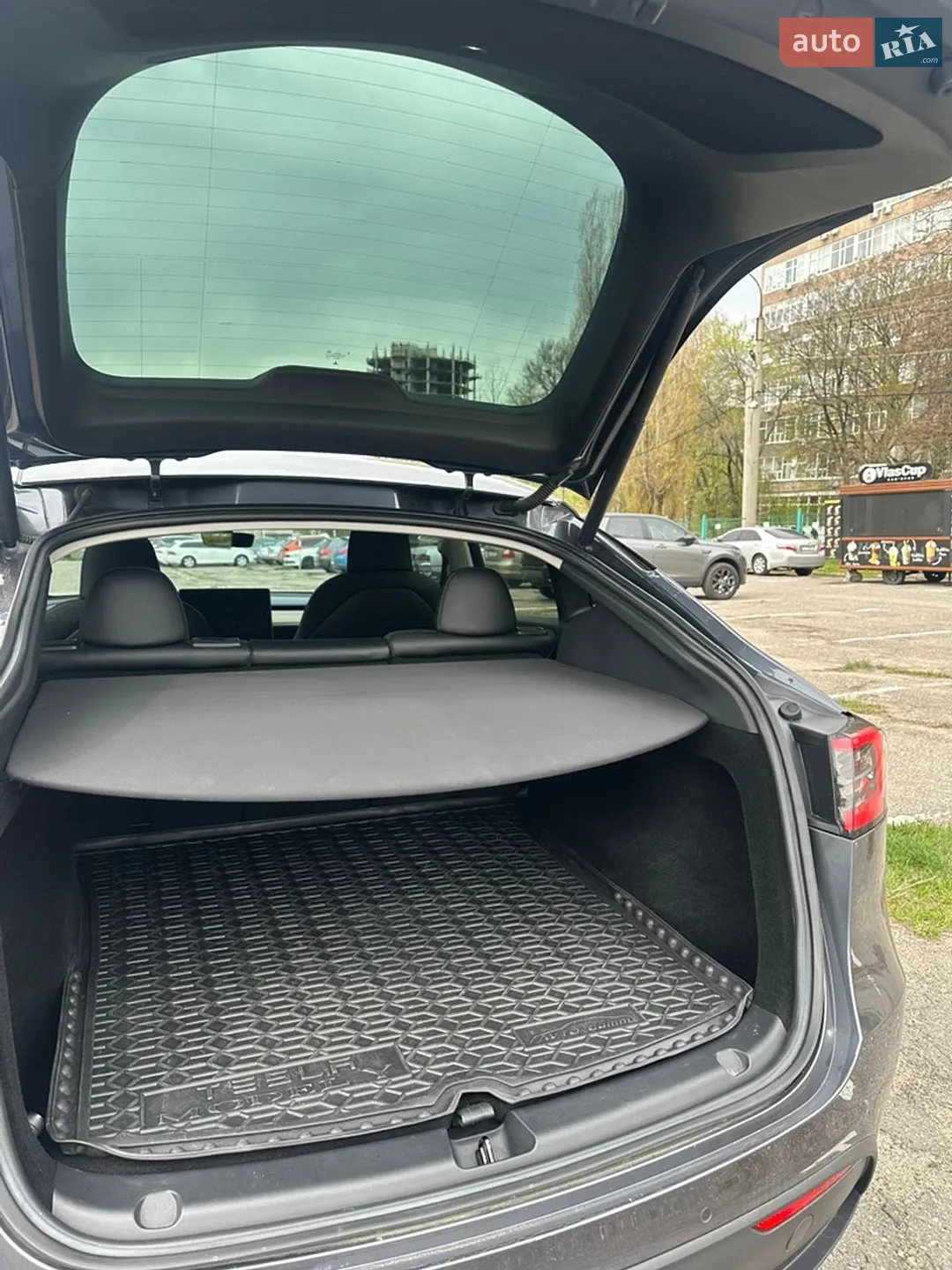 2022 Tesla Model Y - мініатюра 15