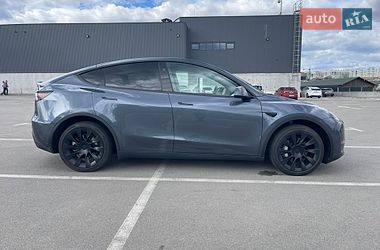 Внедорожник / Кроссовер Tesla Model Y 2023 в Ирпене