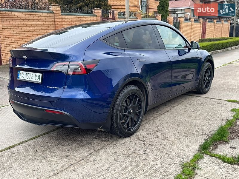 Внедорожник / Кроссовер Tesla Model Y 2021 в Харькове