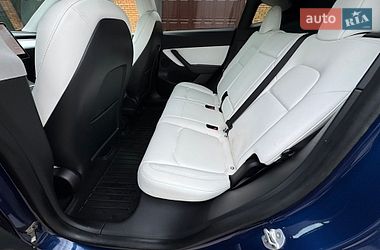 Внедорожник / Кроссовер Tesla Model Y 2021 в Харькове