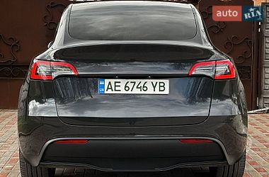 Внедорожник / Кроссовер Tesla Model Y 2024 в Днепре
