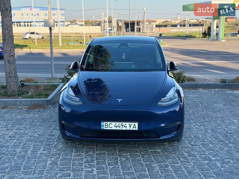Внедорожник / Кроссовер Tesla Model Y 2021 в Львове