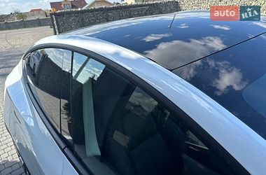 Внедорожник / Кроссовер Tesla Model Y 2023 в Ивано-Франковске