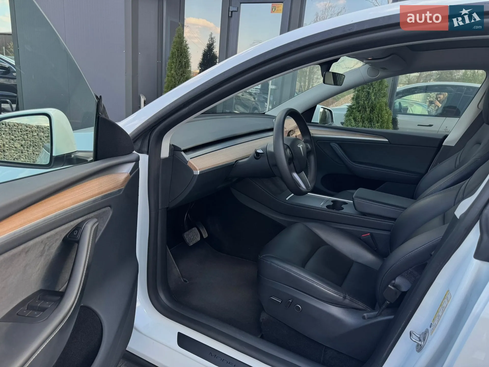 2023 Tesla Model Y - мініатюра 23