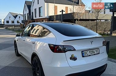 Внедорожник / Кроссовер Tesla Model Y 2022 в Львове