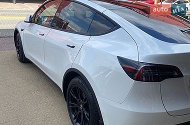 Позашляховик / Кросовер Tesla Model Y 2022 в Львові