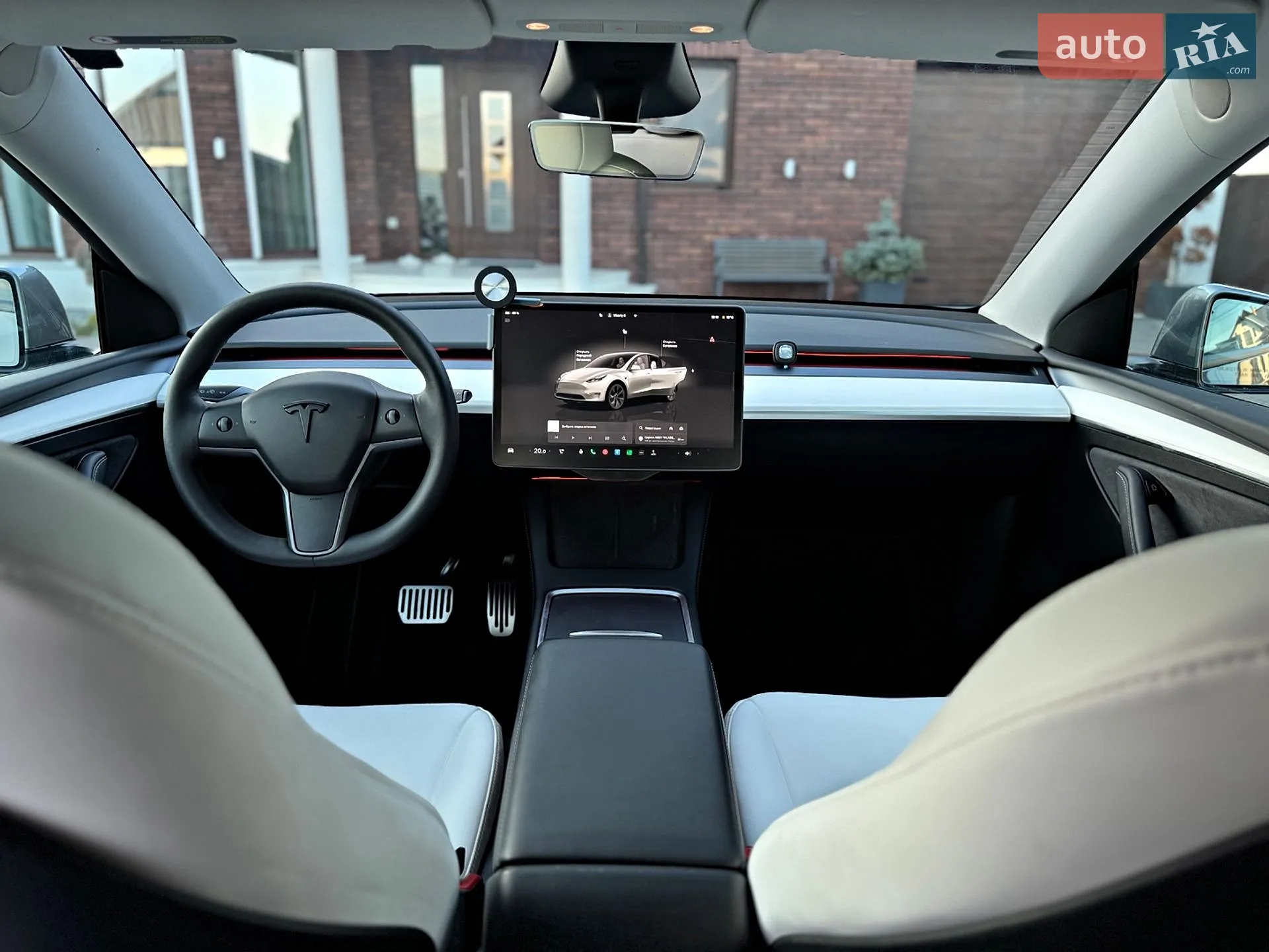 2024 Tesla Model Y - мініатюра 21