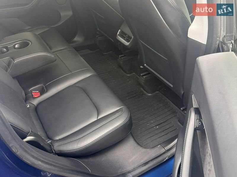 Внедорожник / Кроссовер Tesla Model Y 2020 в Городке