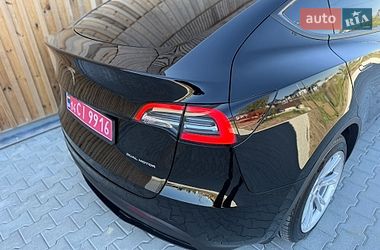 Позашляховик / Кросовер Tesla Model Y 2022 в Львові