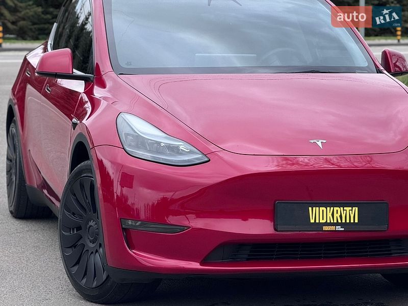 Позашляховик / Кросовер Tesla Model Y 2023 в Києві