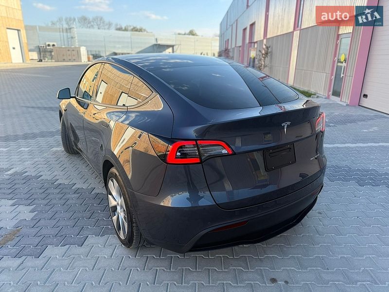 Внедорожник / Кроссовер Tesla Model Y 2022 в Львове