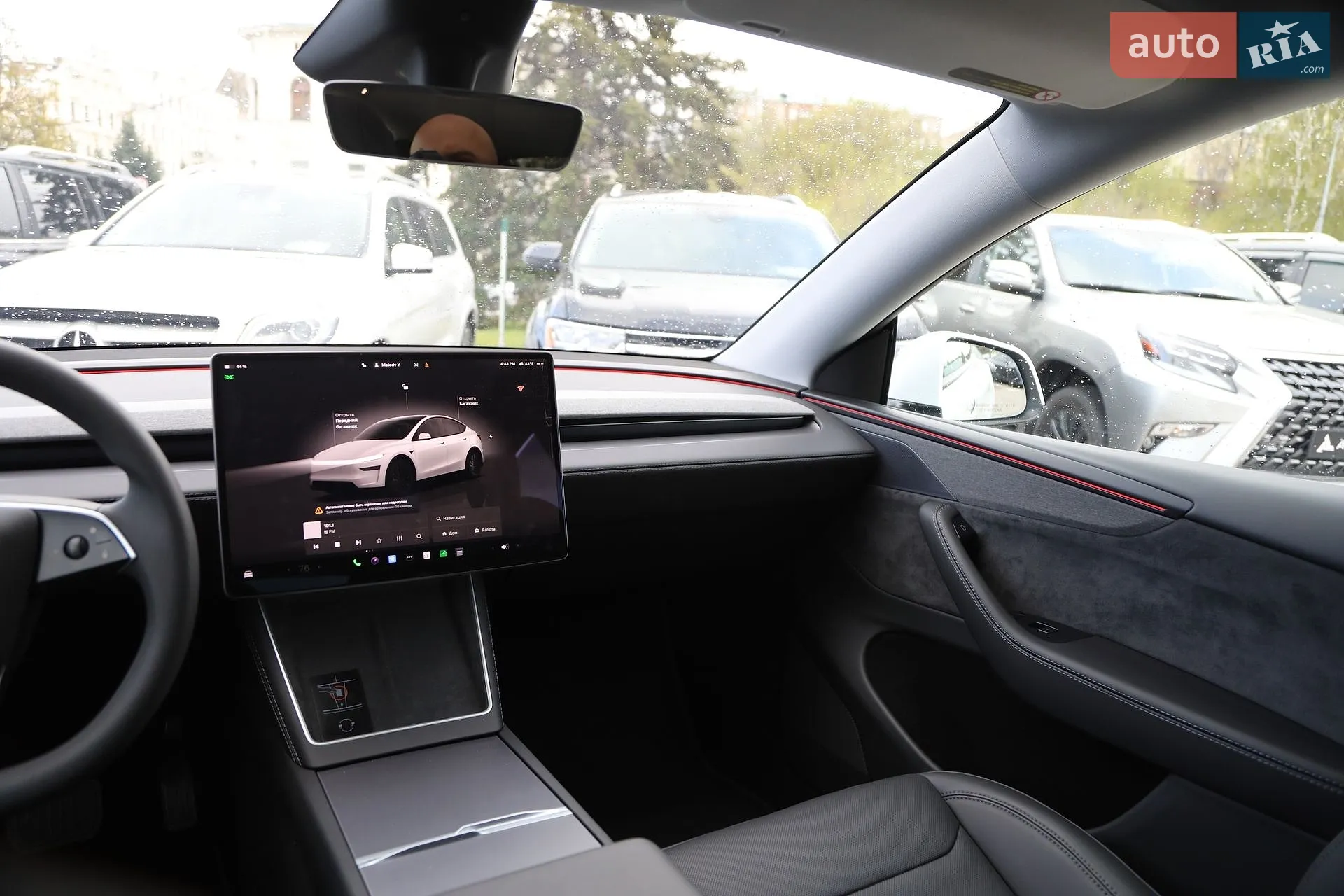 2025 Tesla Model Y - мініатюра 17