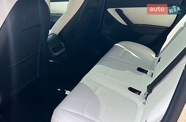 Внедорожник / Кроссовер Tesla Model Y 2022 в Трускавце