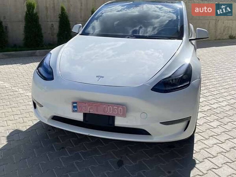 Внедорожник / Кроссовер Tesla Model Y 2024 в Одессе