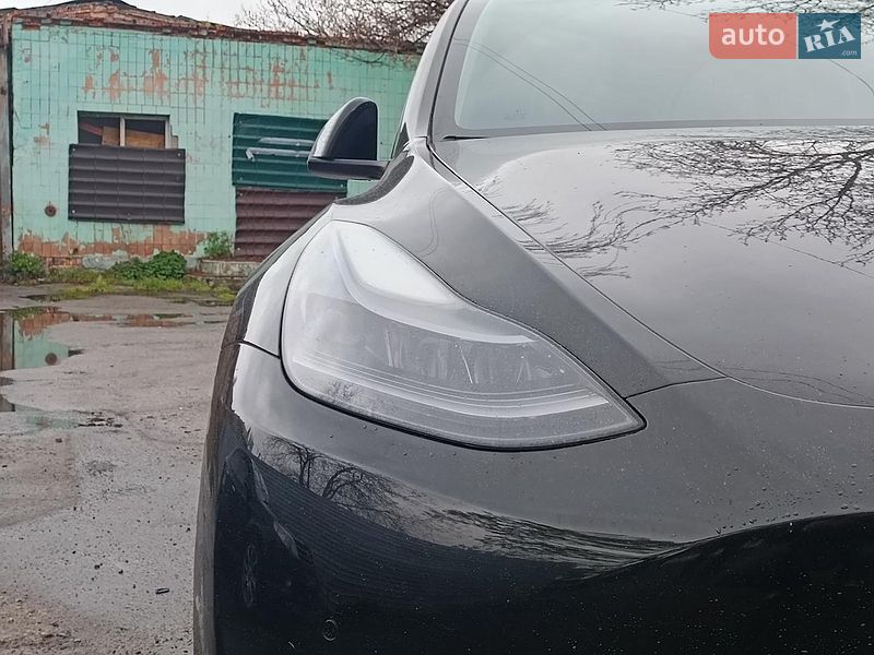 Внедорожник / Кроссовер Tesla Model Y 2022 в Харькове