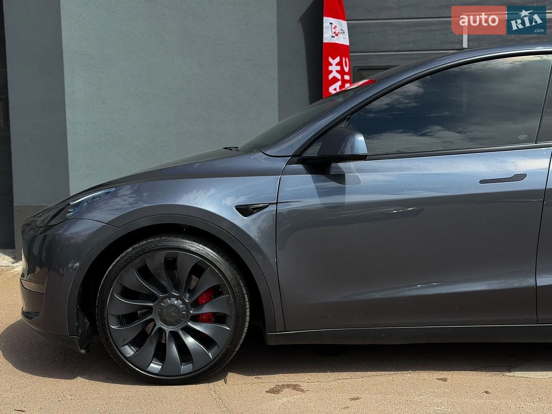 2022 Tesla Model Y - мініатюра 5