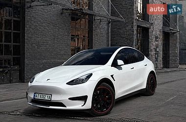 Внедорожник / Кроссовер Tesla Model Y 2020 в Ивано-Франковске