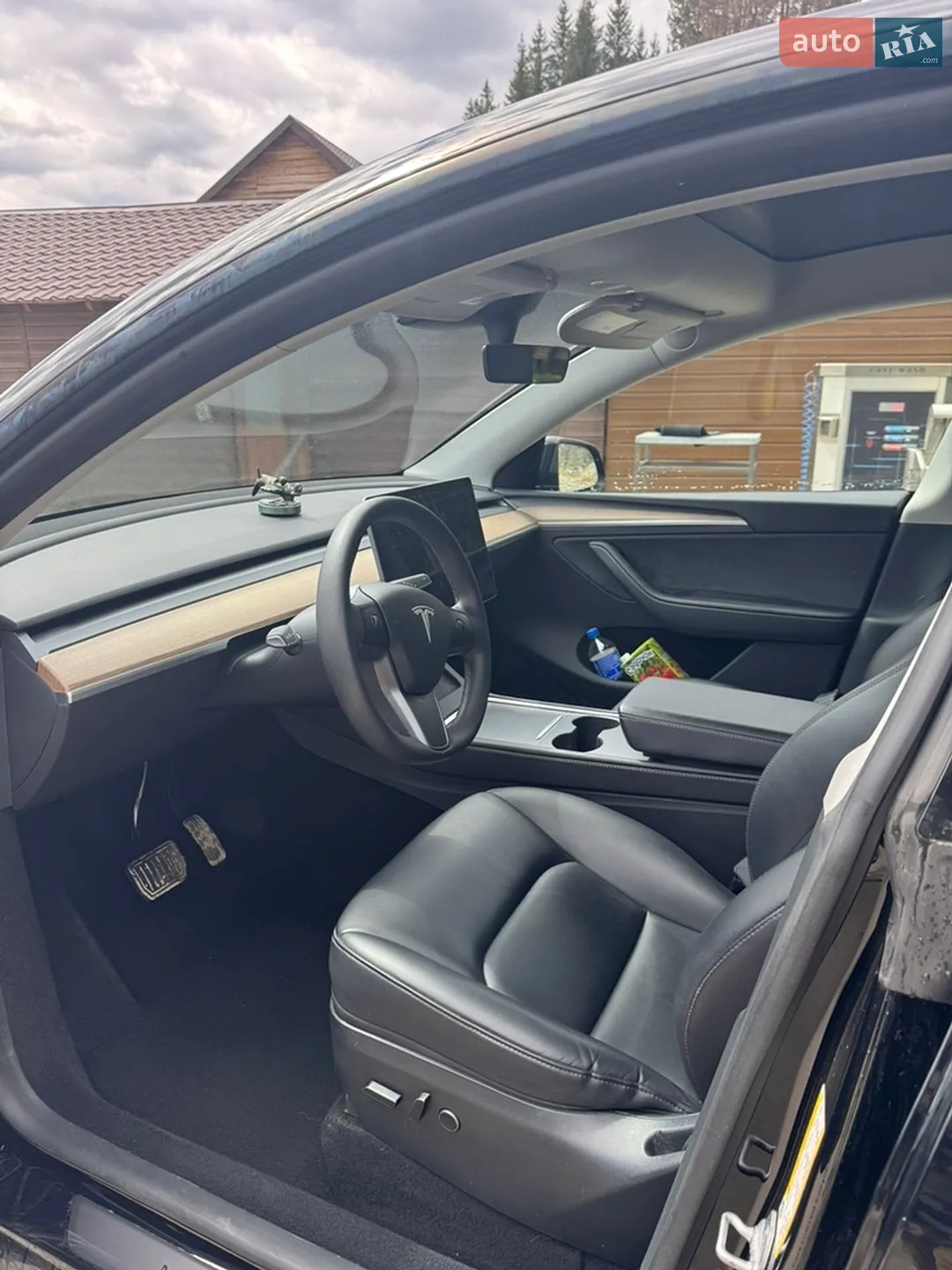 2023 Tesla Model Y - мініатюра 9