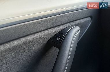 Позашляховик / Кросовер Tesla Model Y 2022 в Києві
