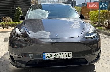 Внедорожник / Кроссовер Tesla Model Y 2024 в Киеве