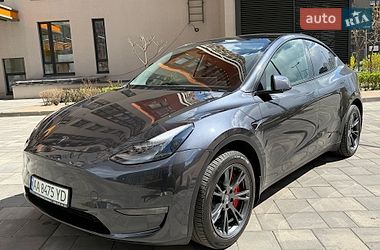 Внедорожник / Кроссовер Tesla Model Y 2024 в Киеве