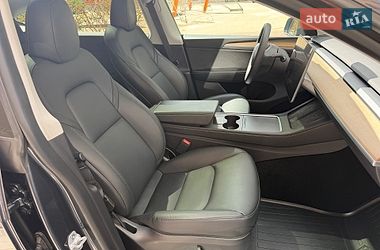 Внедорожник / Кроссовер Tesla Model Y 2024 в Киеве