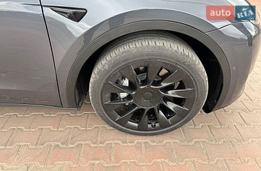 Внедорожник / Кроссовер Tesla Model Y 2022 в Ровно