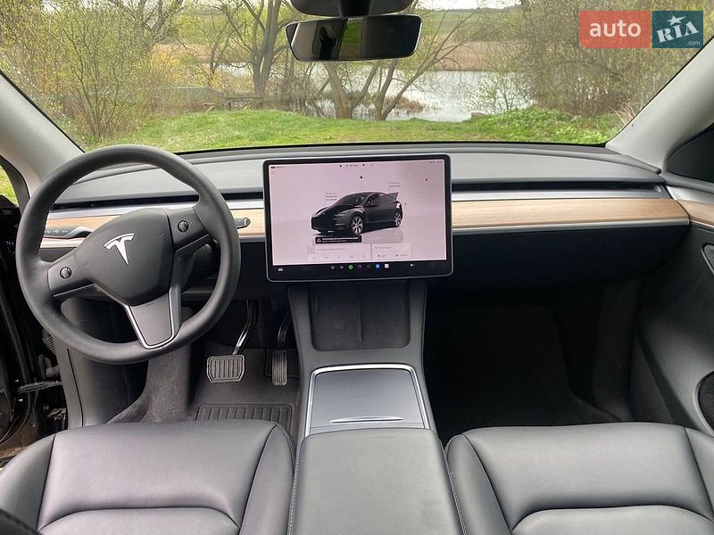 Внедорожник / Кроссовер Tesla Model Y 2024 в Тетиеве