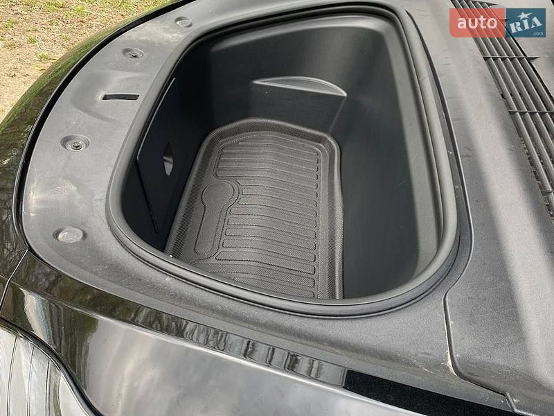 Внедорожник / Кроссовер Tesla Model Y 2024 в Тетиеве